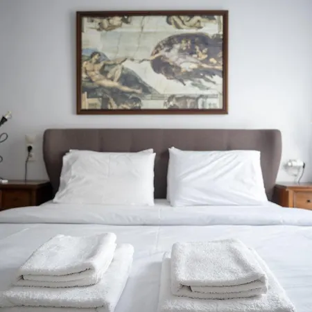 μονοκατοικία με κήπο στη θάλασσα. Apartment Korinth