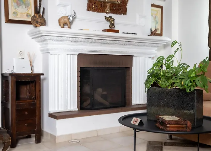 μονοκατοικία με κήπο στη θάλασσα. *